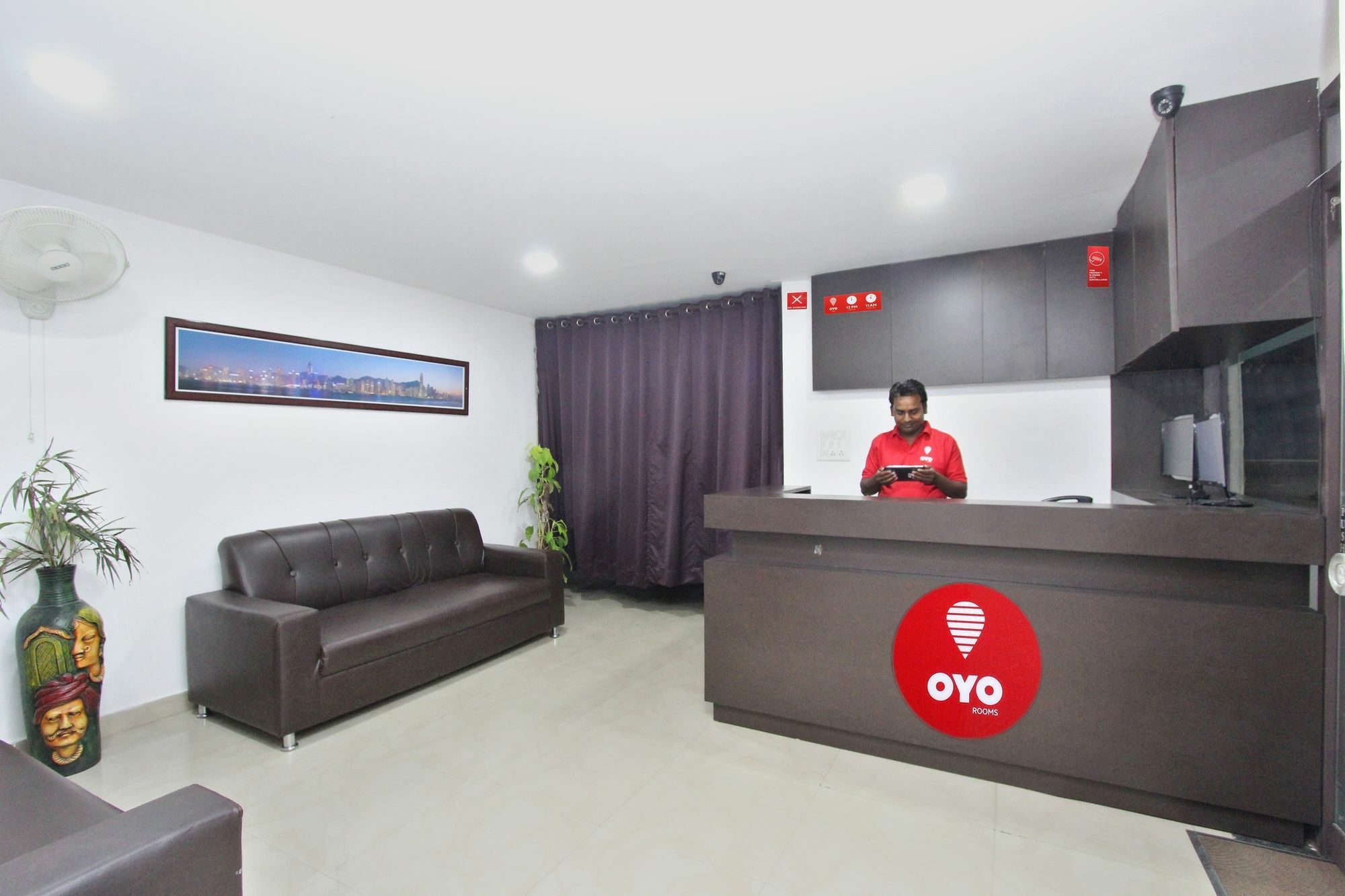העיר בנגלור Oyo 4290 Silicon Suits מראה חיצוני תמונה